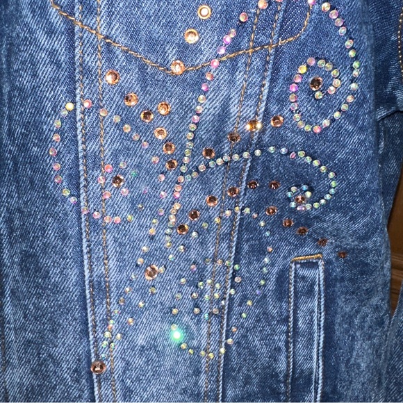Victorian Embroidered & Appliquéd Jean Jacket - Picture 9 of 13